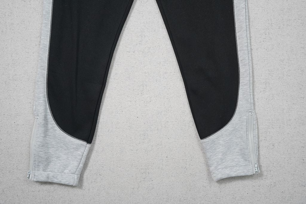 Trapstar Irongate Arch Chenille Sweatpants